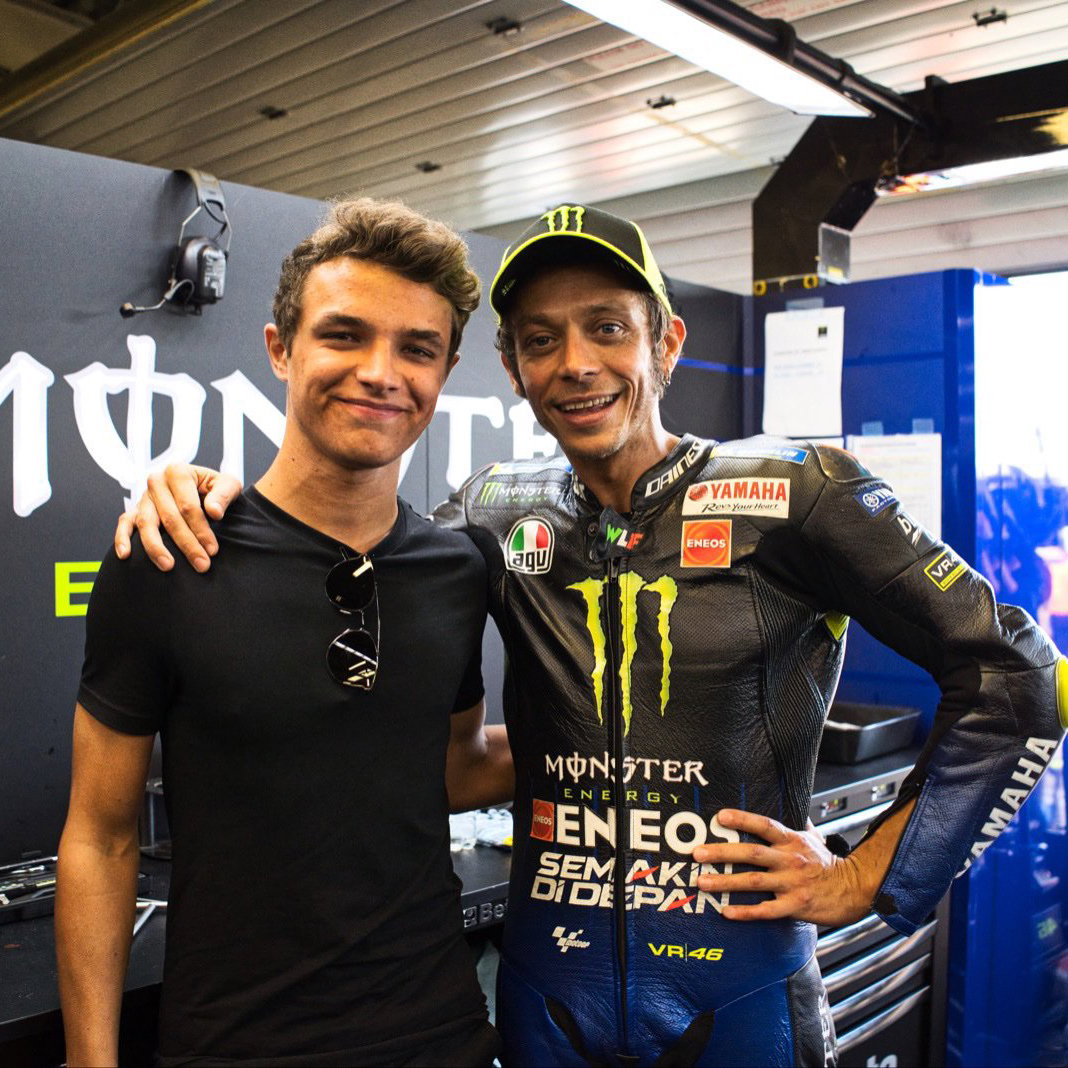 Ricciardo Pakai Helm Spesial untuk Monza, Terinspirasi Rossi